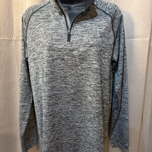 Under Armour Loose Heat Gear Long Sleeve 1/4 Zip Activewear Shirt Size S